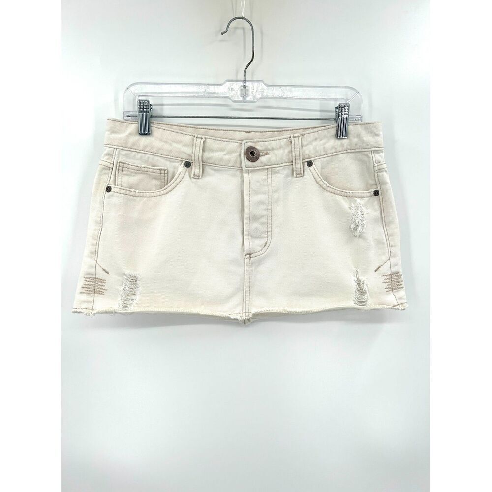 FARM RIO White Y2K Low Rise Distressed Denim Button Fly Mini Skirt Size Medium